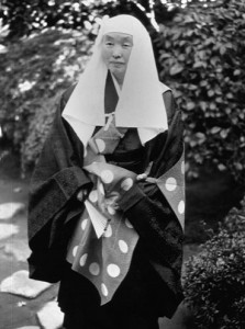 10. Budhist Nun